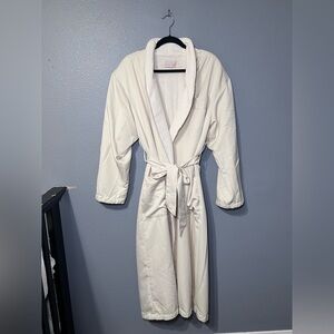 Stylish BELLAGIO Bathrobe Sz M Soft Terry Cloth & Polyester Shell 3-Pockets EUC